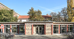 Geschlossen: Kunsthochschule Eingang. Foto: Franziska Libuda