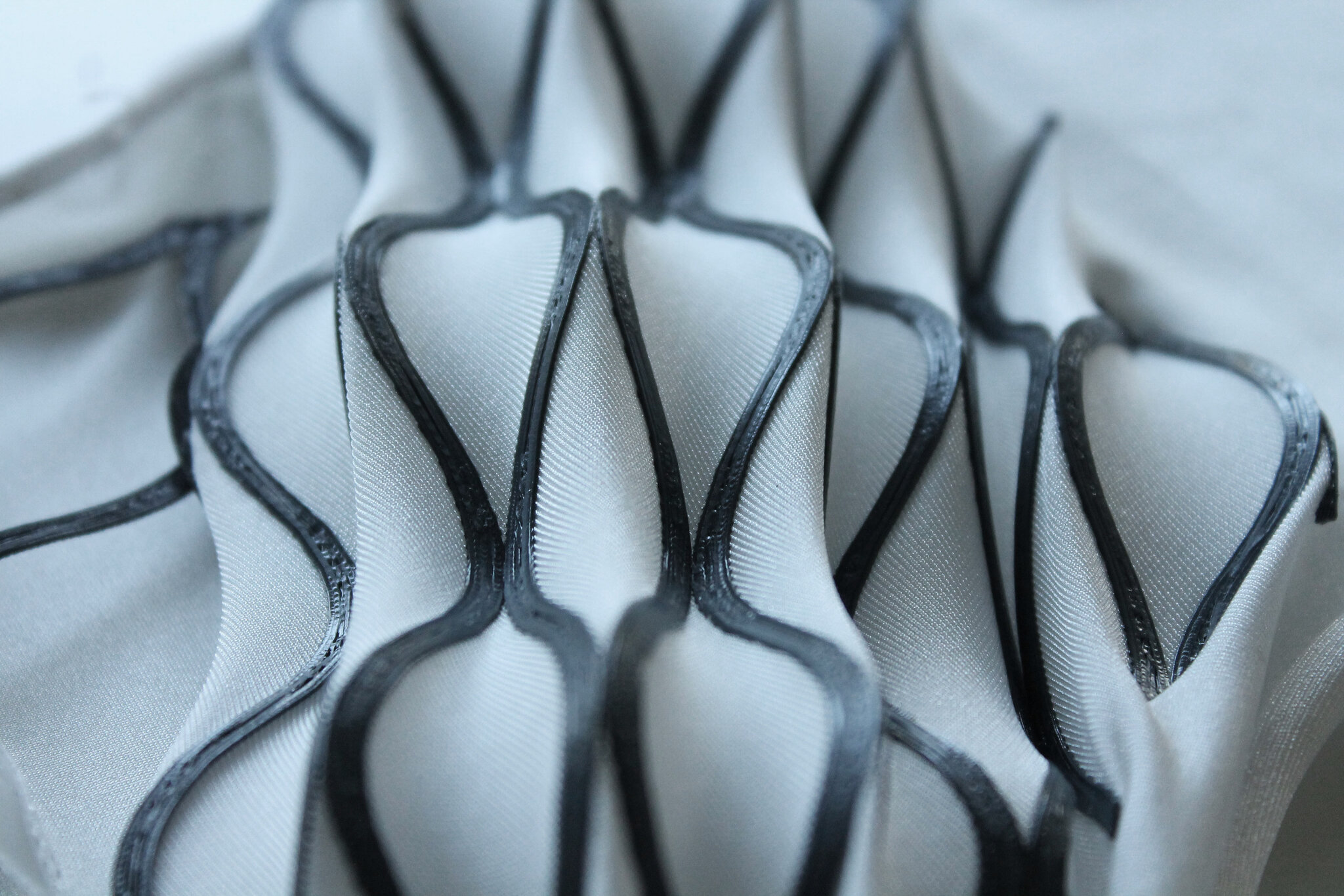 Self-Shaping Textiles Self-Shaping Textiles