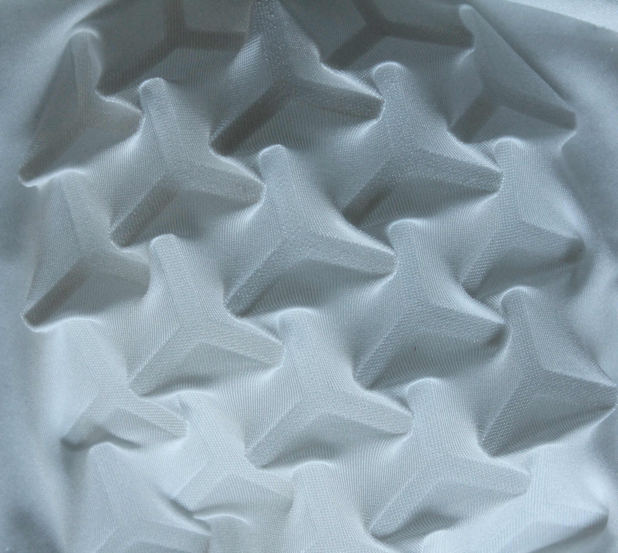 Self-Shaping Textiles Self-Shaping Textiles
