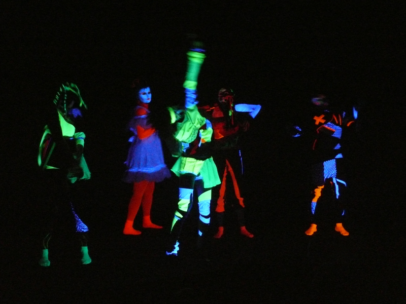 a glowing story von philipp wittulsky2.jpg a glowing story von philipp wittulsky2.jpg