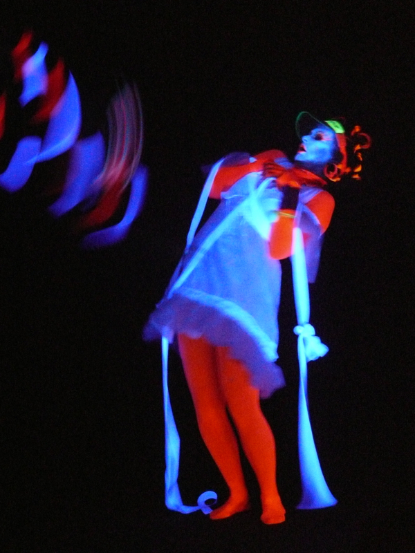 a glowing story von philipp wittulsky11.jpg a glowing story von philipp wittulsky11.jpg