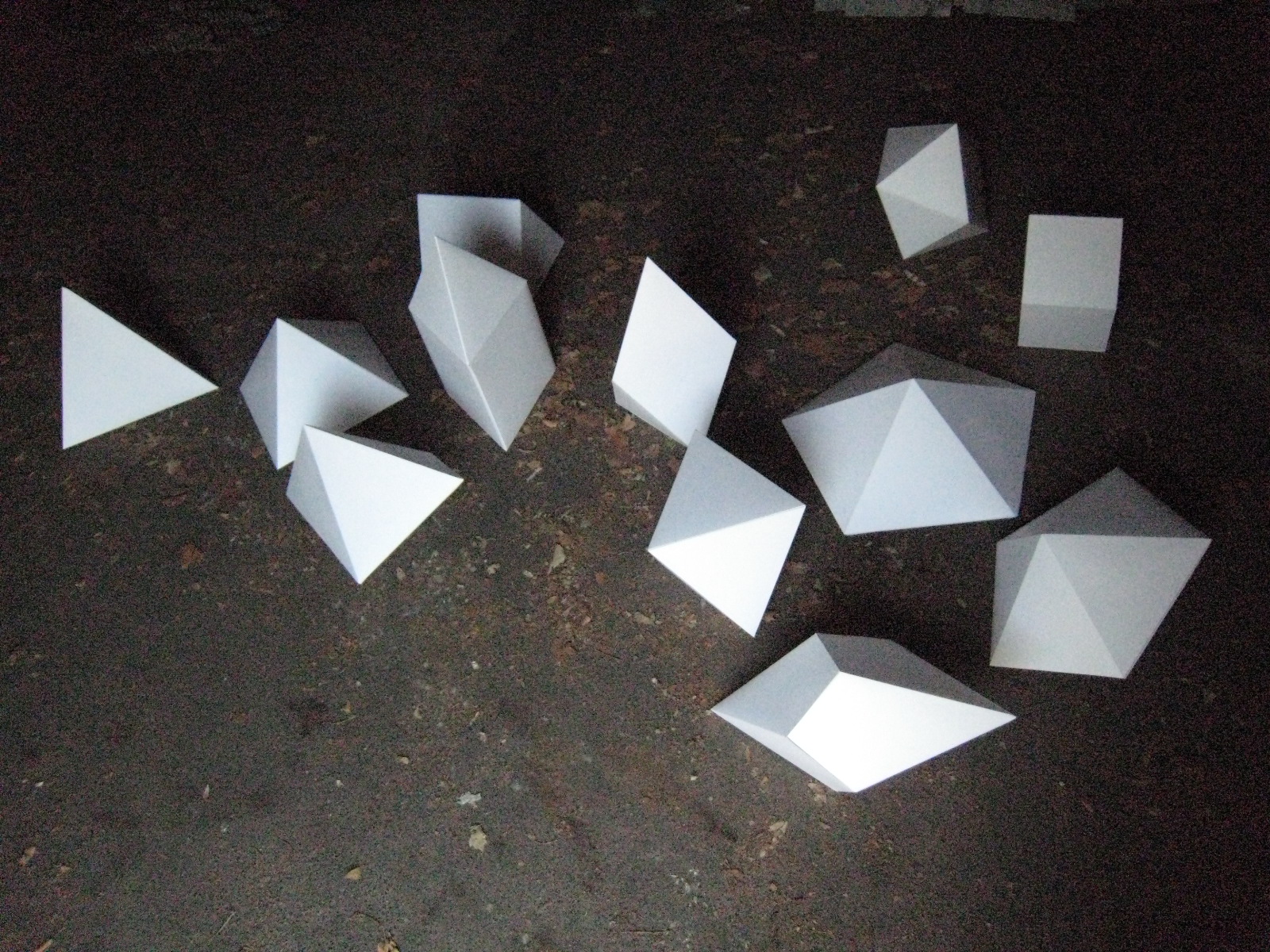 "Enzyklopädie der Polyeder" Eva Wohlleben "Enzyklopädie der Polyeder" Eva Wohlleben