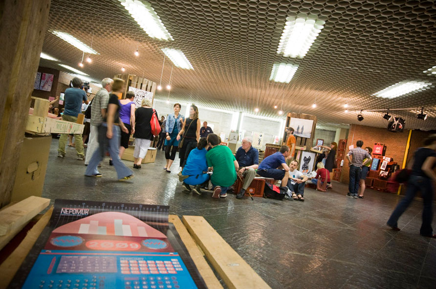 Ausstellung 2009.jpg Ausstellung 2009.jpg