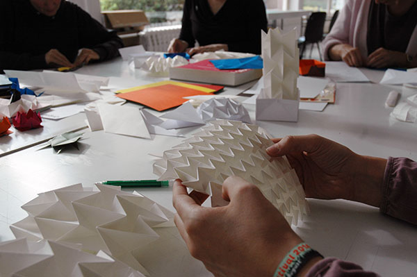 Origami - Interaktive Papierstrukturen