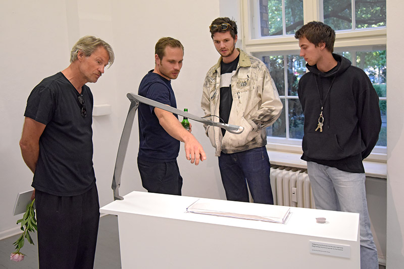 ALL IN von Leon Laskowski, Besucher ALL IN von Leon Laskowski, Besucher