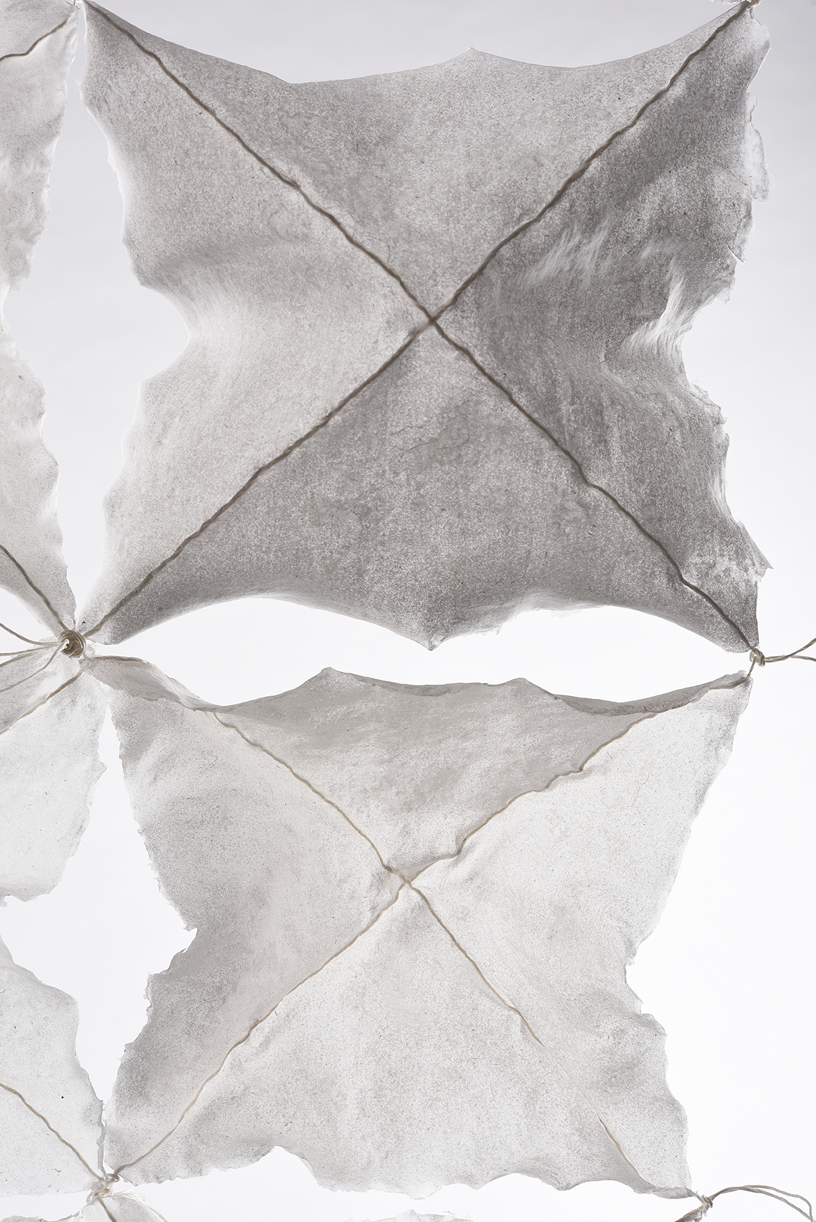 Shaping Paper_Hanging structure light detail 2 Shaping Paper_Hanging structure light detail 2
